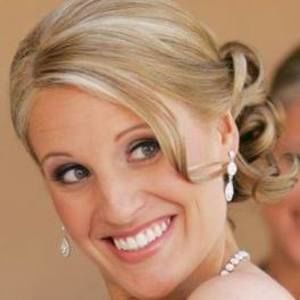 Meet your Posher, Noelle